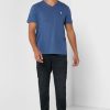 Blå t-shirts med v-ringad logotyp för män Ralph Lauren bröst Blå t-shirts med v-ringad logotyp för män Ralph Lauren bröst