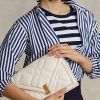 Elfenben dam Ralph Lauren Polo ID Quilted läderkuvert Crossbody-väskor Elfenben dam Ralph Lauren Polo ID Quilted läderkuvert Crossbody-väskor
