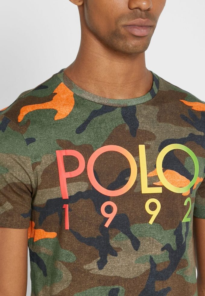 Flerfärgade Ralph Lauren Camo T-shirts med rund hals för män Flerfärgade Ralph Lauren Camo T-shirts med rund hals för män