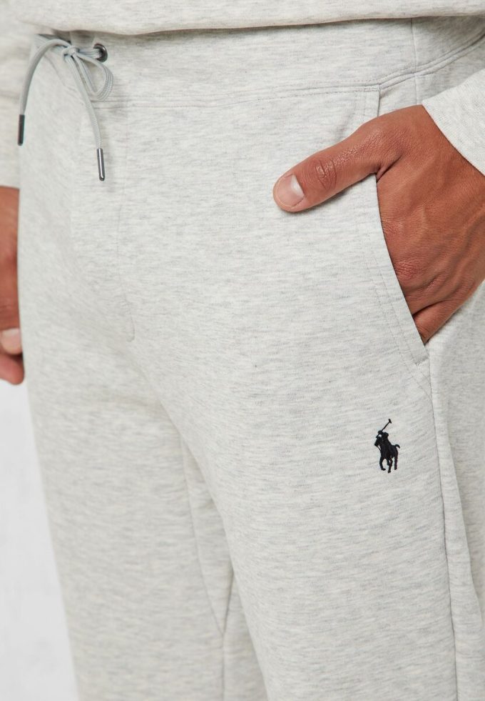 Gråa Ralph Lauren Essential träningsbyxor med manschett Gråa Ralph Lauren Essential träningsbyxor med manschett