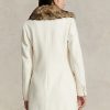 Krämfärgade dam Ralph Lauren fuskpälskrage dubbelknäppt kappor Krämfärgade dam Ralph Lauren fuskpälskrage dubbelknäppt kappor