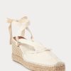 Krämfärgade Ralph Lauren Ralph Lauren Fringe-Trim Canvas Wedge Flat Shoes Krämfärgade Ralph Lauren Ralph Lauren Fringe-Trim Canvas Wedge Flat Shoes