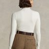 Krämfärgade Ralph Lauren-tröjor med stretchig ribbad turtleneck för kvinnor Krämfärgade Ralph Lauren-tröjor med stretchig ribbad turtleneck för kvinnor