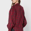 Röda Ralph Lauren Button Down-tröjor för kvinnor Röda Ralph Lauren Button Down-tröjor för kvinnor