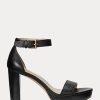 Svarta Ralph Lauren Sylvia polerade lädersandaler för kvinnor Svarta Ralph Lauren Sylvia polerade lädersandaler för kvinnor