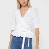 Vita Ralph Lauren Ruffle Detail Toppar för kvinnor